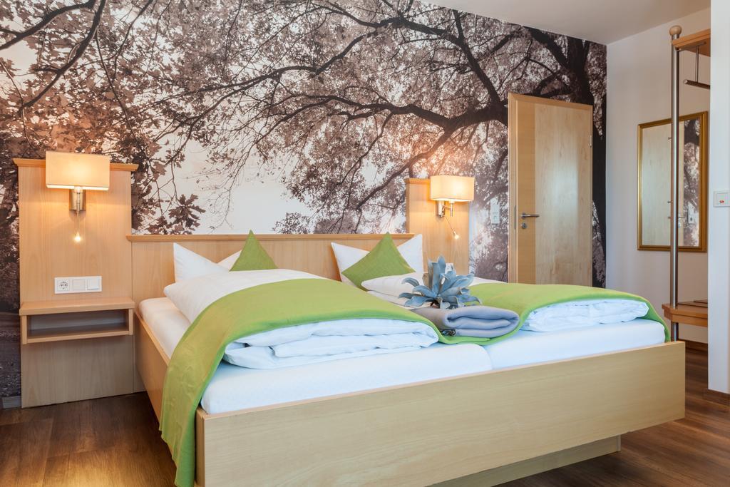Hotel Waldhorn เคมป์เทน ภายนอก รูปภาพ